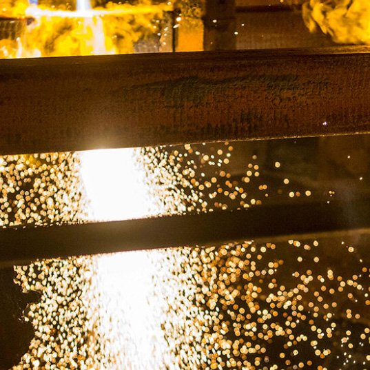 Придобиването на US Steel има широкообхватно въздействие и може да разклати основите на американската производствена индустрия